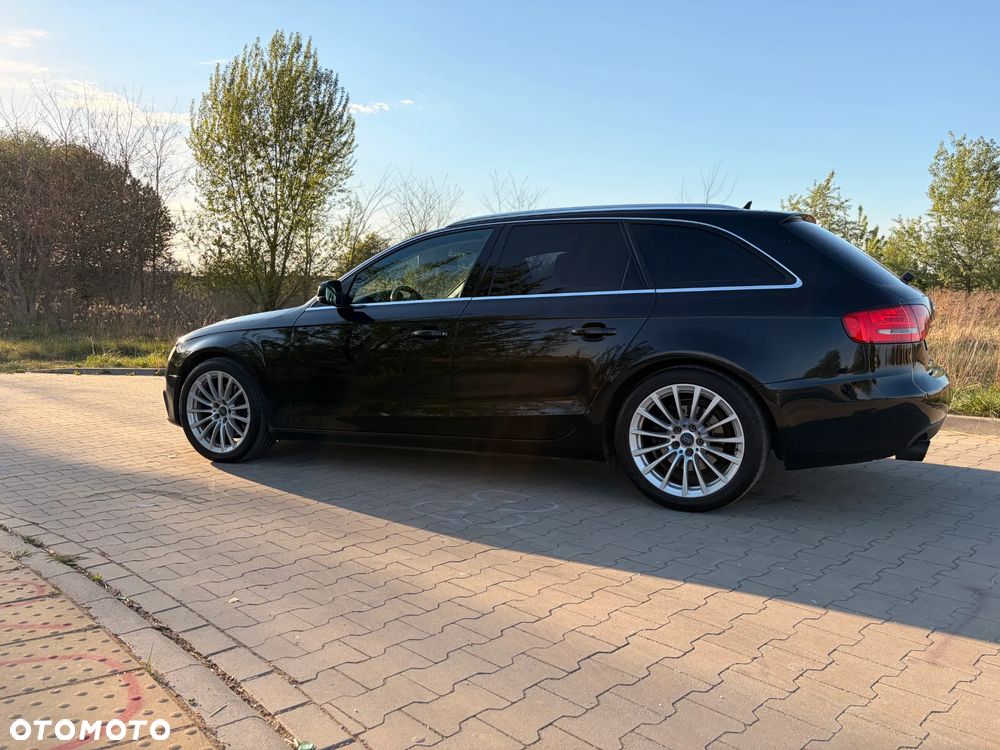 Audi A4 Avant 2.0 TFSI quattro S tronic Ambition - 2