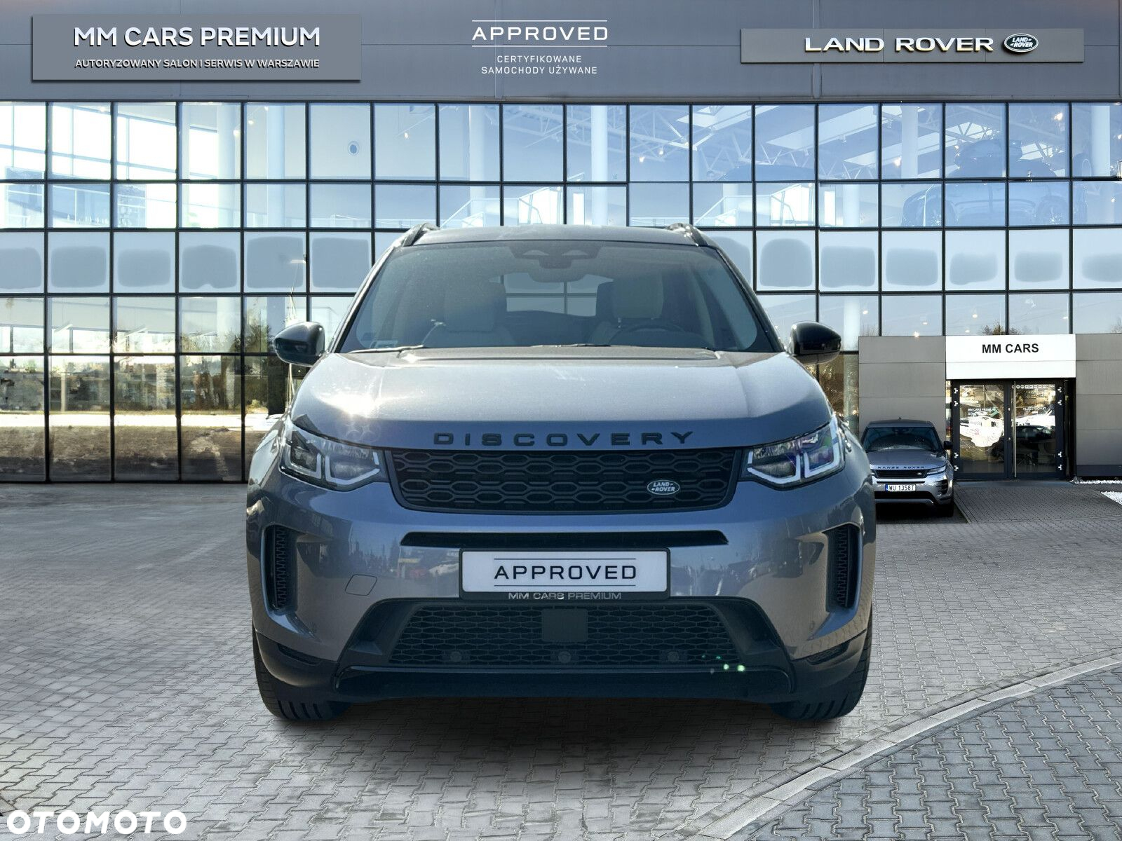 Land Rover Discovery Sport - 8