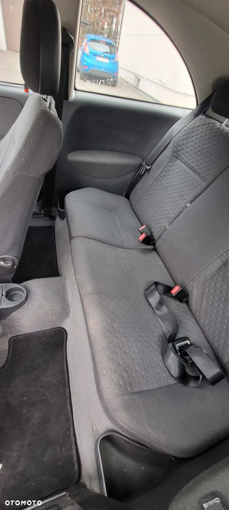 Opel Corsa 1.2 16V - 19