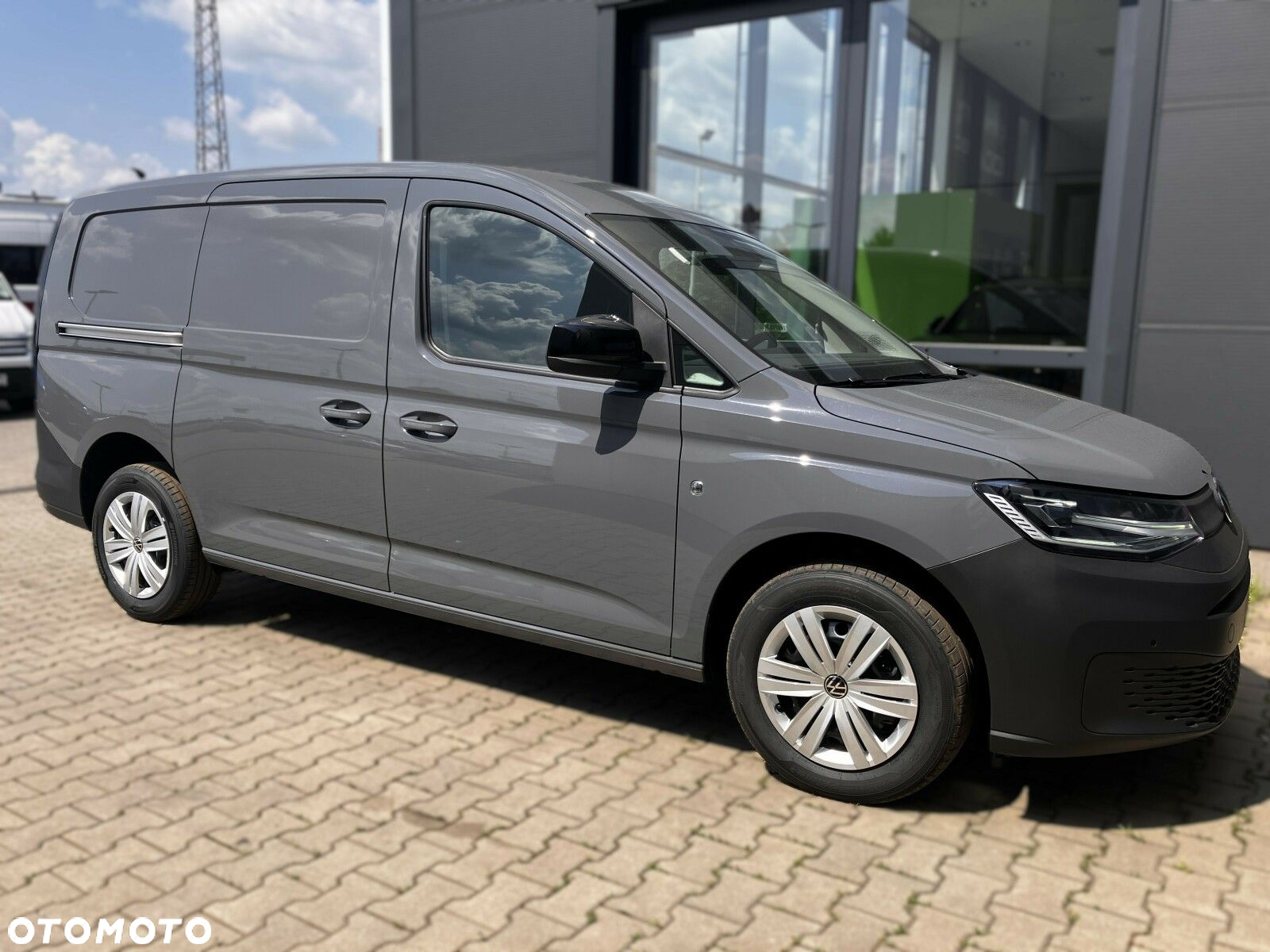Volkswagen Caddy Cargo Maxi 2.0 TDI 102 KM 6-manual - 7