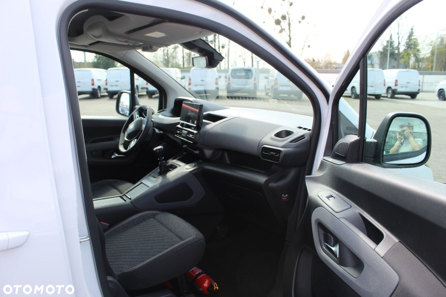Peugeot Rifter - 10