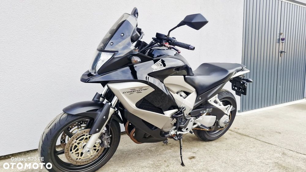 Honda VFR - 3