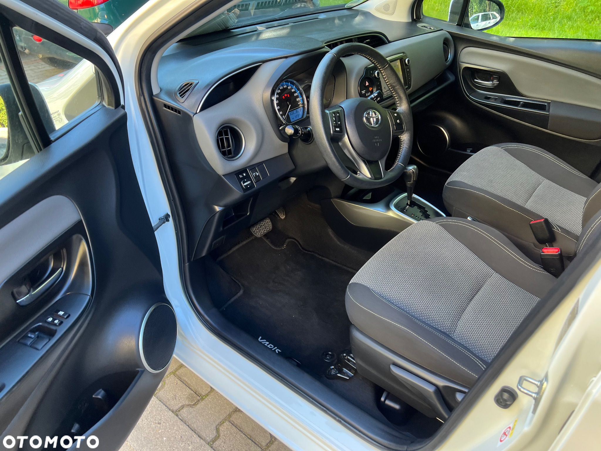 Toyota Yaris Hybrid 1.5 VVT-i Edition-S - 21