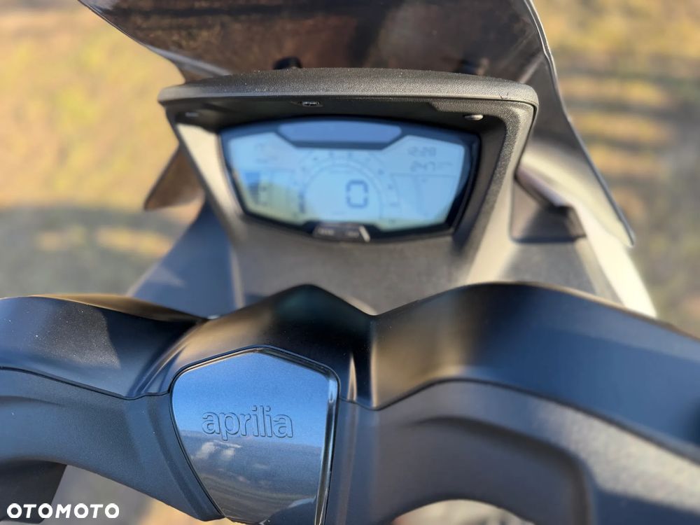 Aprilia Inny - 10