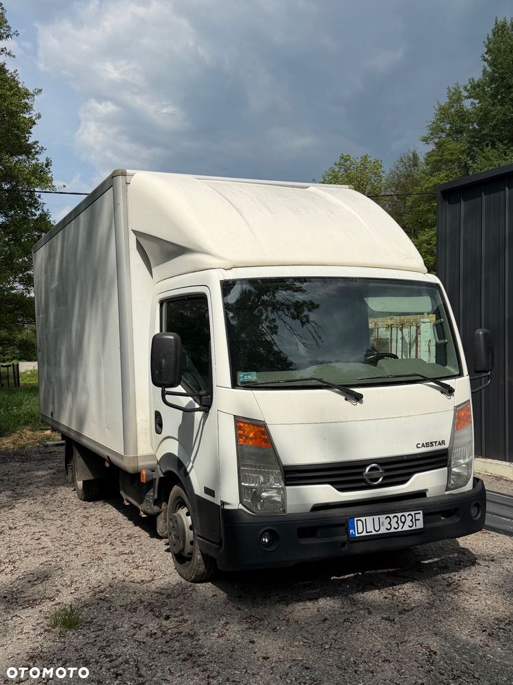 Nissan Cabstar - 3