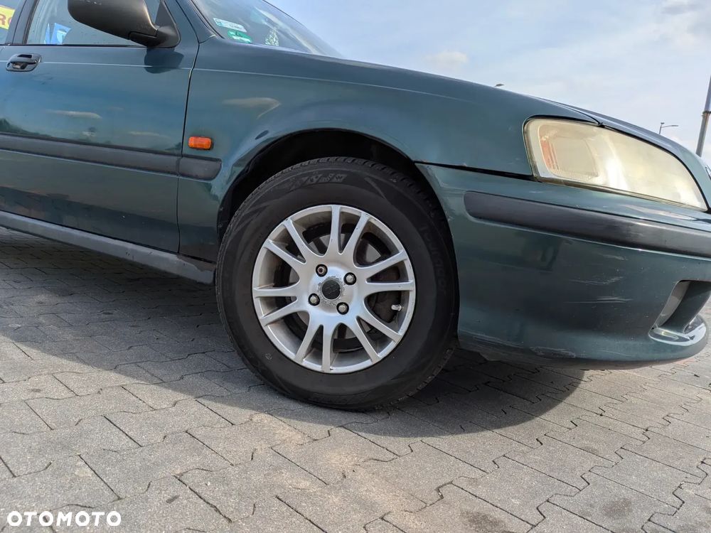 Honda Civic 1.4i - 5