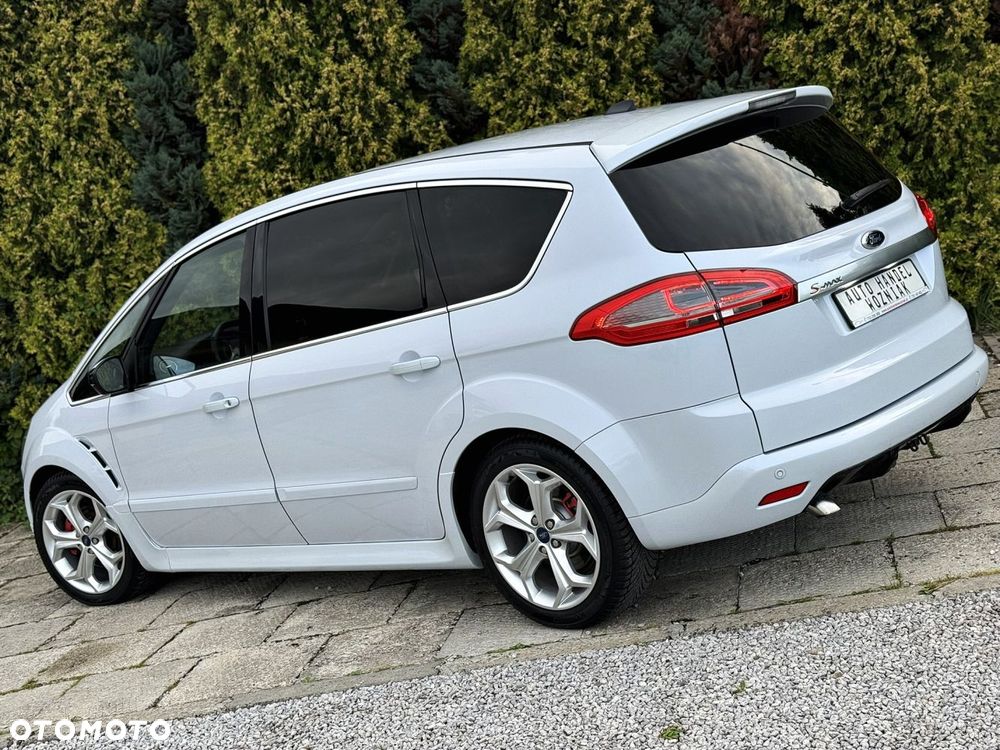 Ford S-Max - 16
