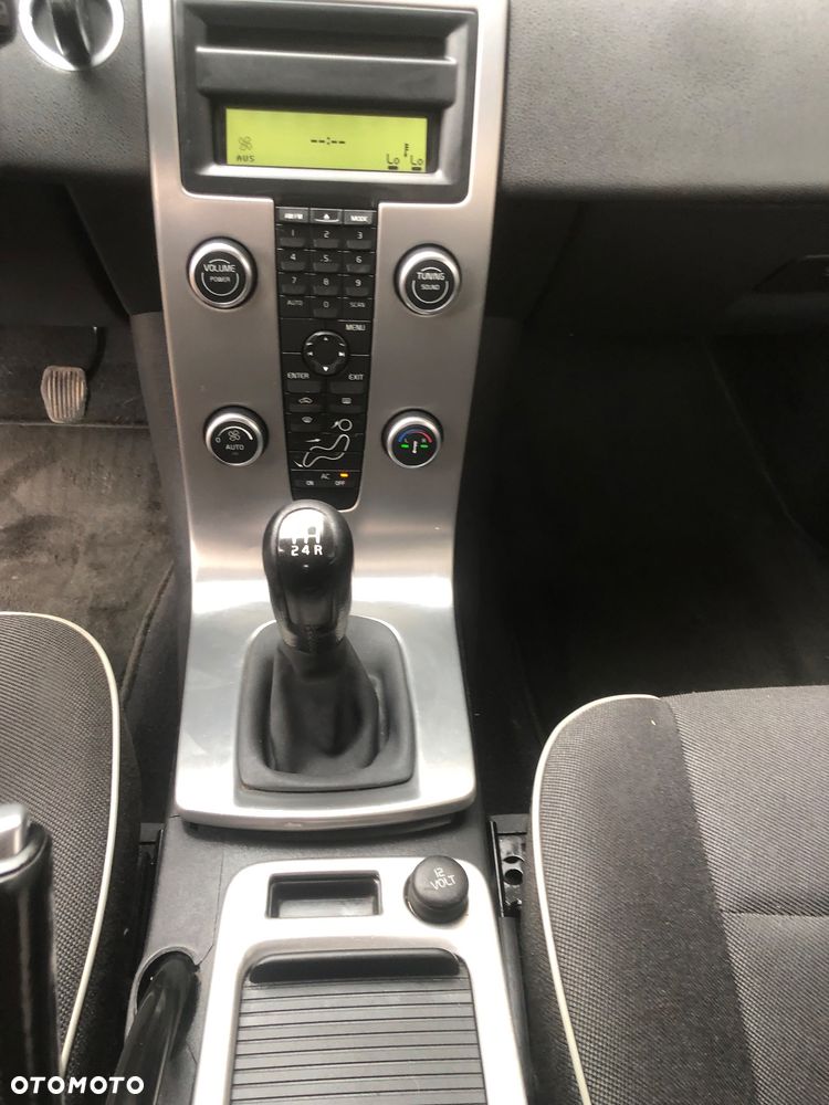 Volvo C30 1.6 Kinetic - 24