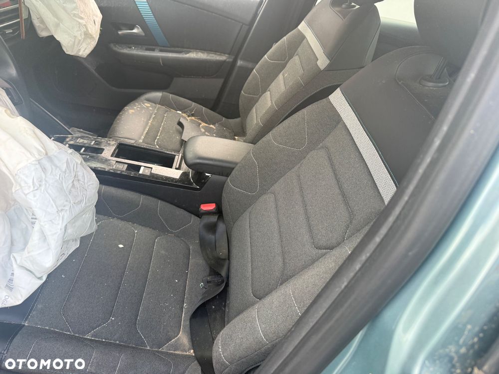 Citroën C4 EV136 50kWh Max - 10