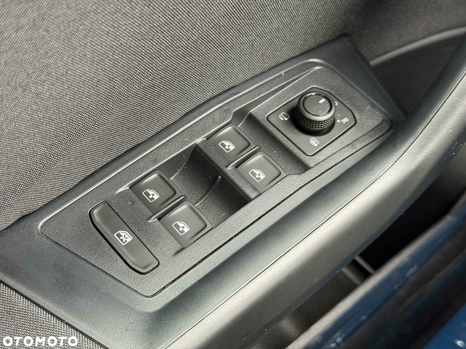 Volkswagen T-Roc 1.5 TSI R-Line Plus DSG - 24