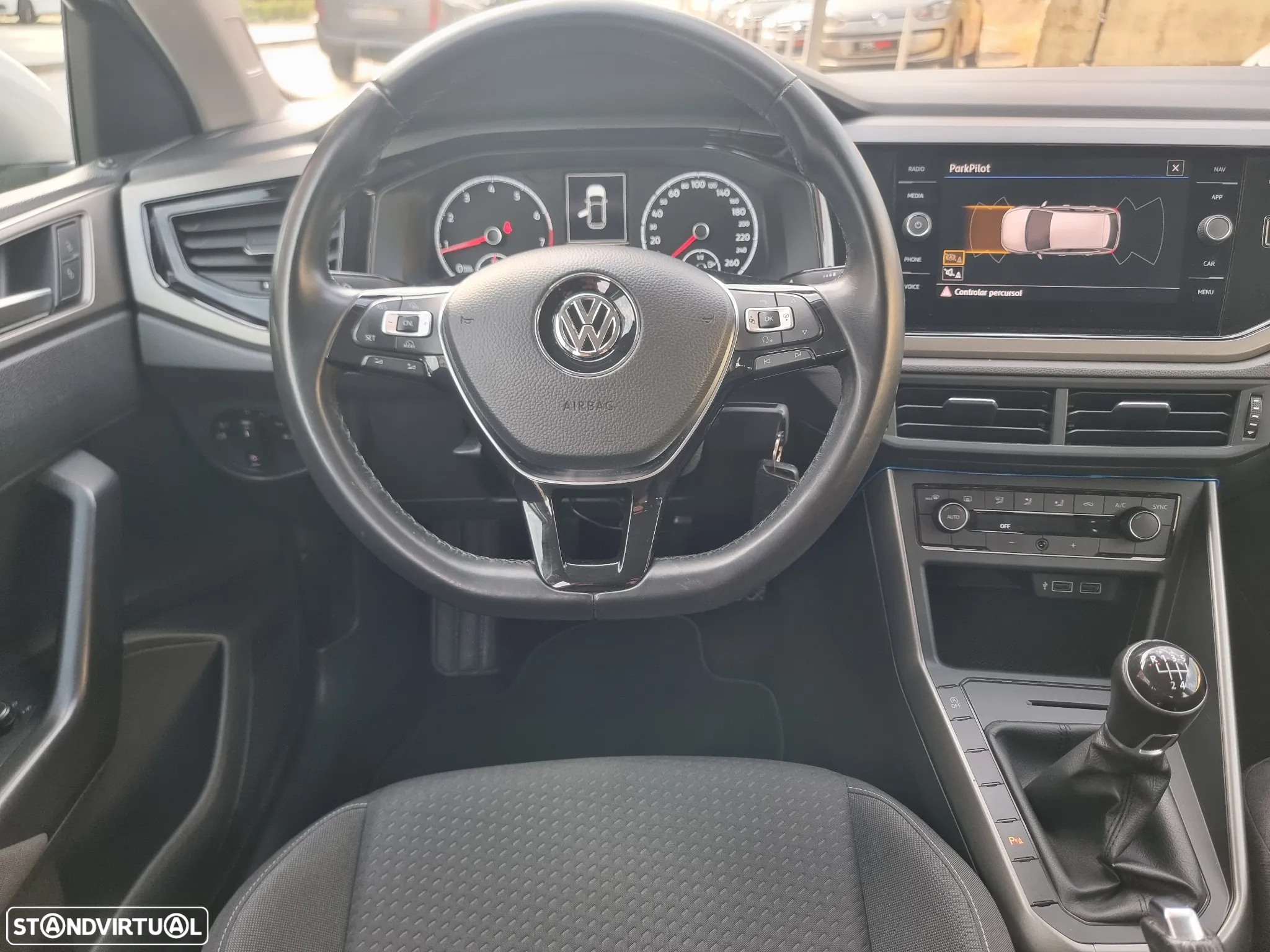VW Polo 1.0 Confortline Nav - 13
