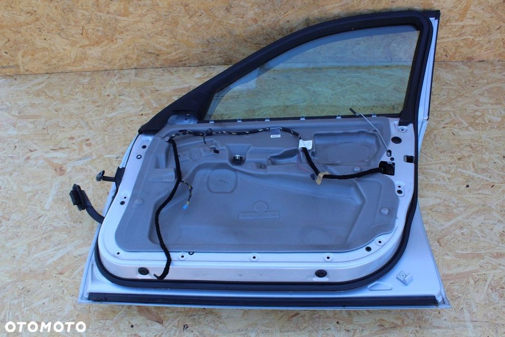 Drzwi PRAWE prawy przód BMW e60 e61 kompletne TITANSILBER - 3