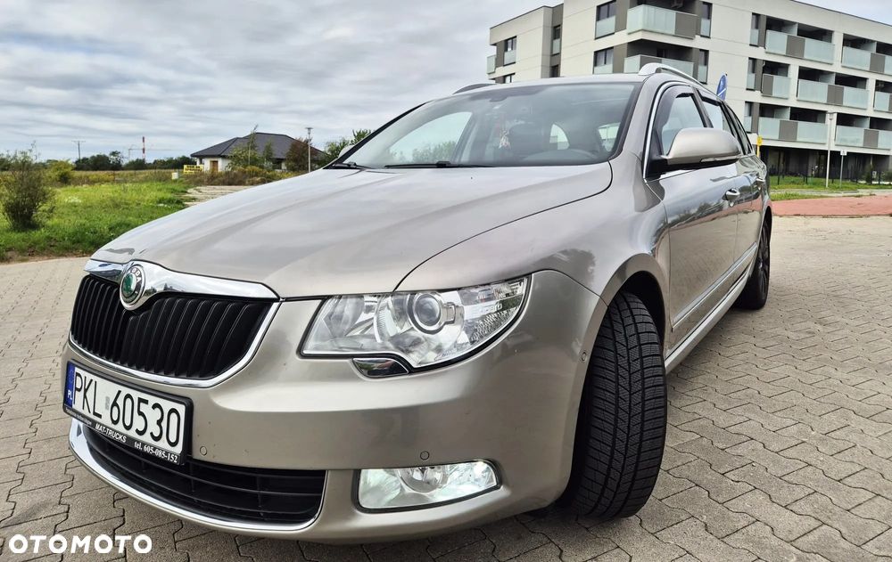 Skoda Superb 2.0 TDI L&K DSG - 6