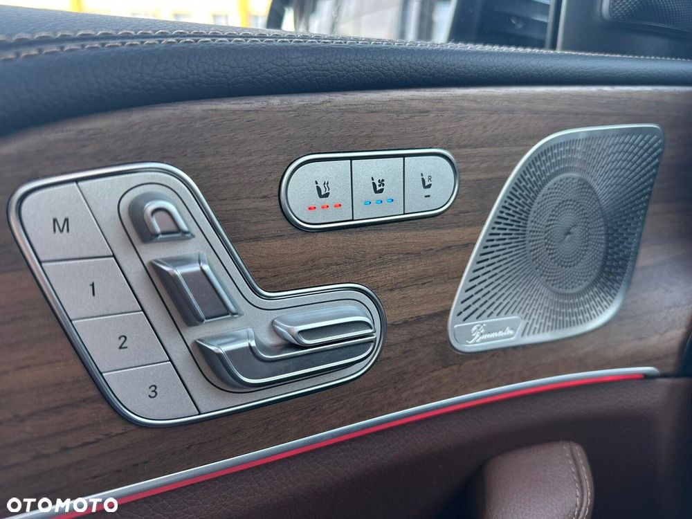 Mercedes-Benz GLE - 22