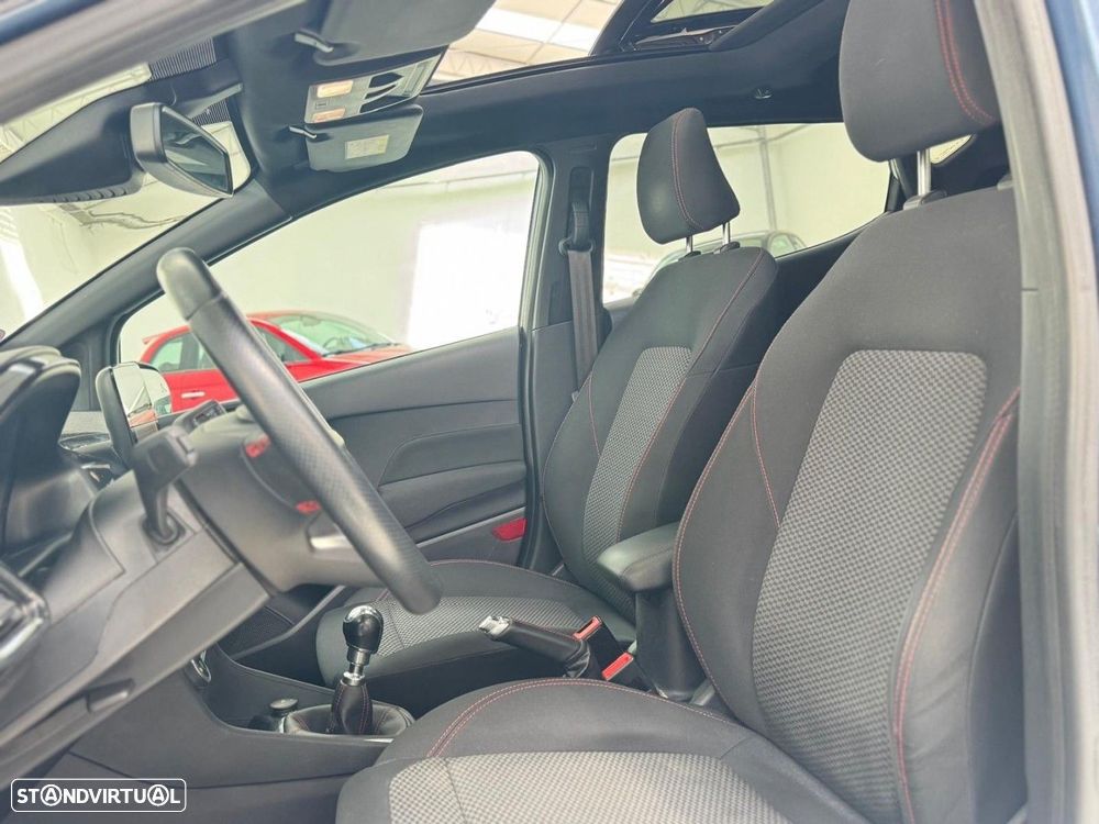 Ford Fiesta 1.0 EcoBoost S&S ST-LINE - 12
