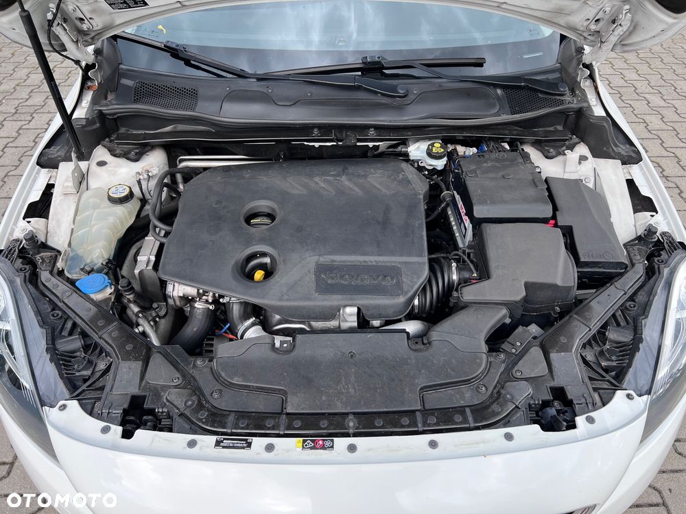 Volvo V40 D2 Kinetic - 32