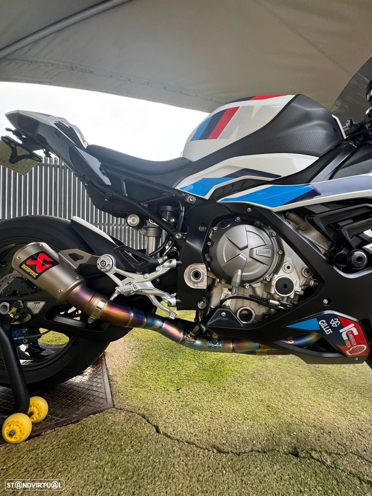 BMW M 1000 RR - 8