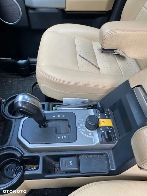 Land Rover Discovery - 15