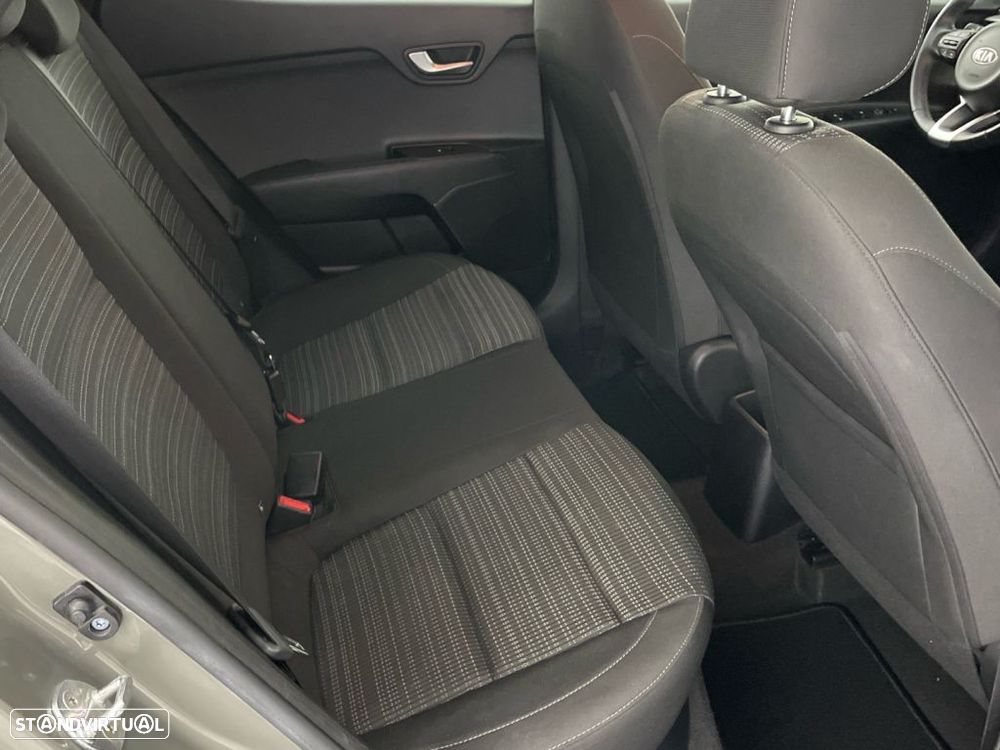 Kia Stonic 1.0 T-GDI Drive - 24