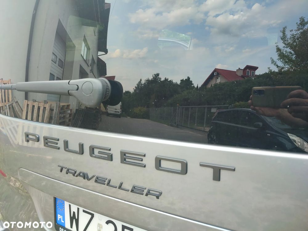 Peugeot Traveller 2.0 BlueHDi Long Business EAT8 - 11