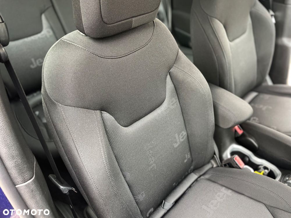 Jeep Renegade - 14