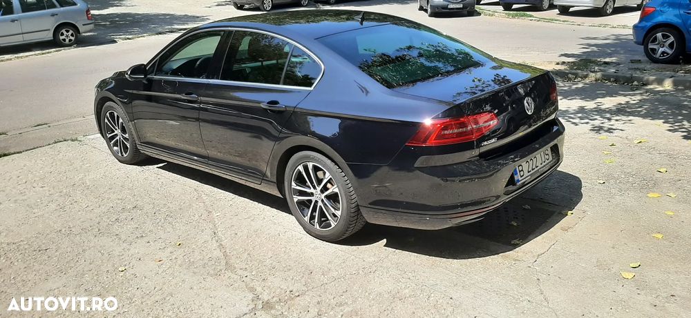 Volkswagen Passat - 24