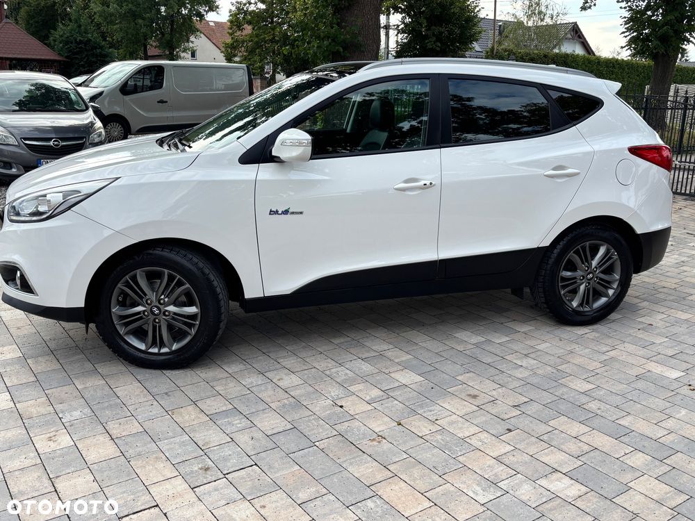 Hyundai ix35 1.7 CRDi 2WD blue Finale Gold - 5