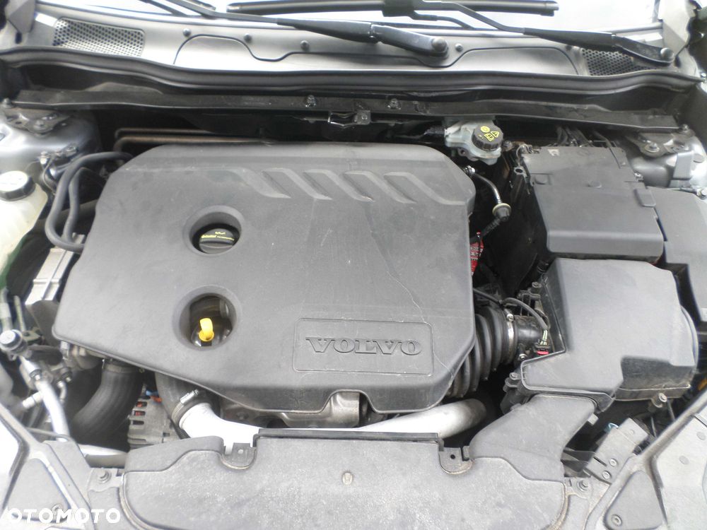Volvo V40 Cross Country - 7