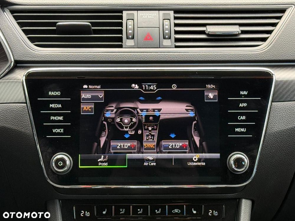 Skoda Superb 2.0 TSI Sportline DSG - 28