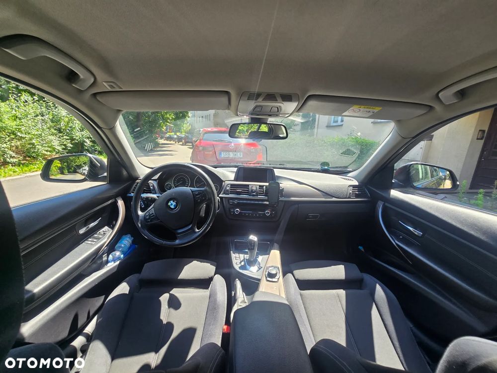 BMW Seria 3 318d DPF - 6