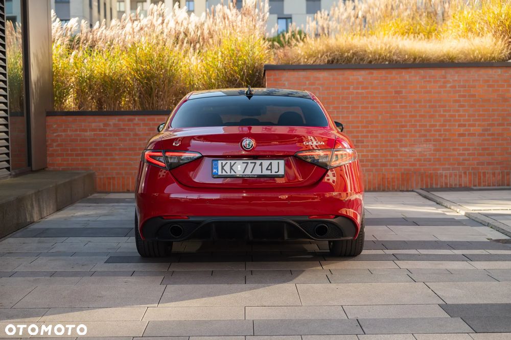 Alfa Romeo Giulia 2.0 Turbo Tributo Italiano Q4 - 8