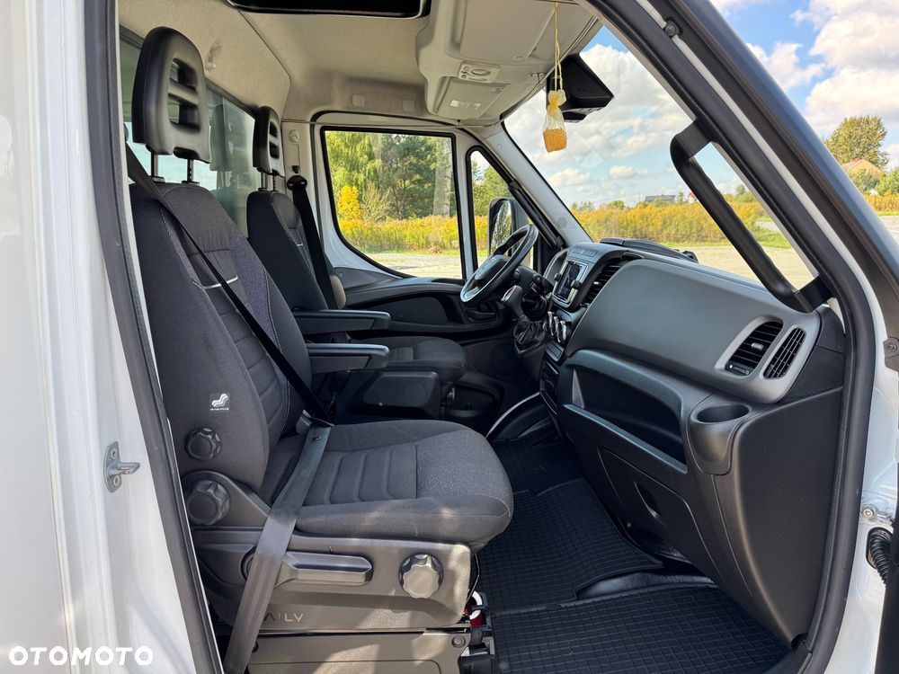Iveco Daily 2023r Hi-Matic‼️70C18H‼️3.0 // Winda Dhollandia 1000KG // Plandeka 16 Palet 2x Firanka + Dach zsuwany ‼️Wysokość rampowa Full LED Tempomat Aktywny ACC Salon Polska  6.43mx2.45mx2.70m DMC7200KG Faktura Vat 23% - 30