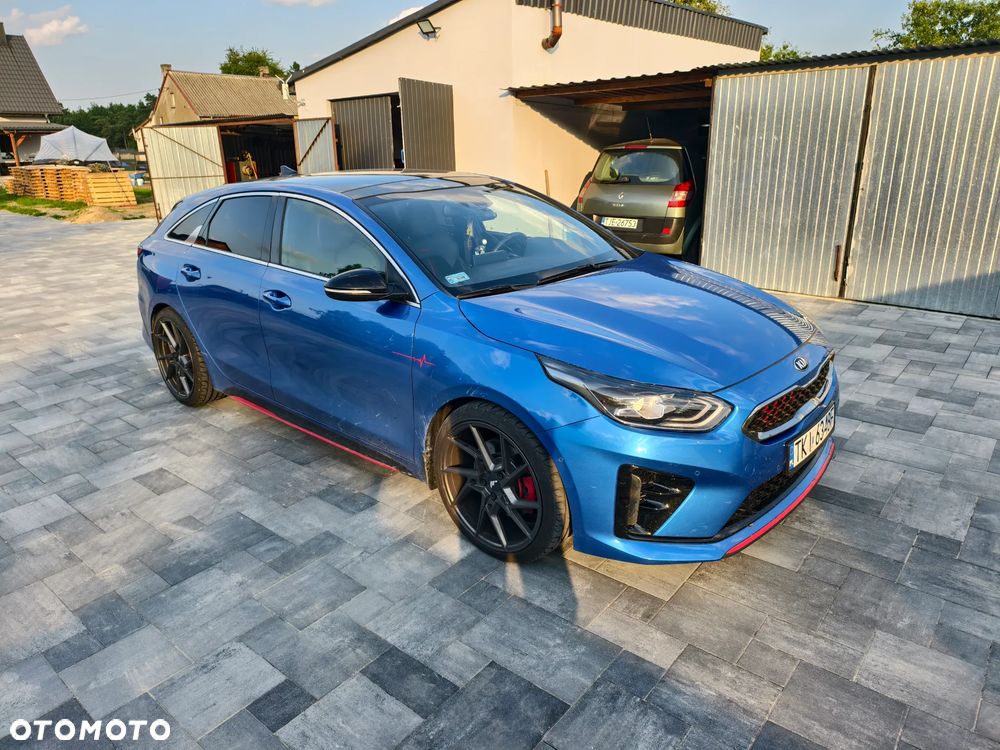Kia ProCeed 1.6 T-GDI GT DCT - 4