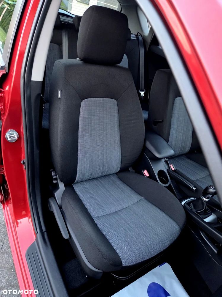 Kia Ceed - 19
