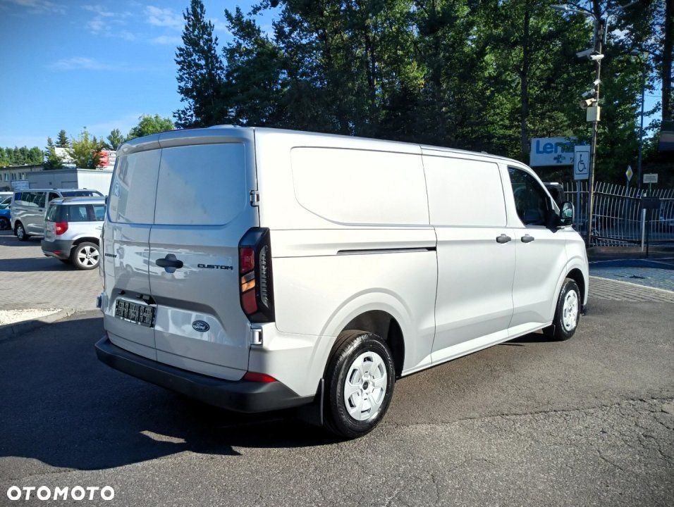 Ford Transit Custom - 6