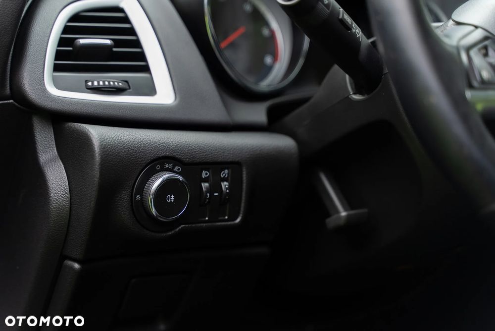 Opel Astra 2.0 CDTI Automatik ENERGY - 23