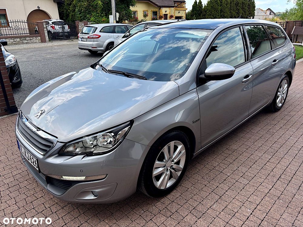 Peugeot 308 1.6 e-HDi Allure S&S - 15