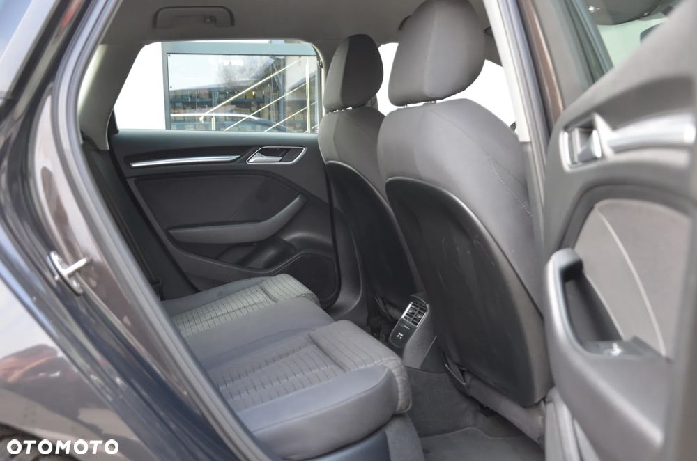 Audi A3 Sportback 2.0 TDI quattro - 13