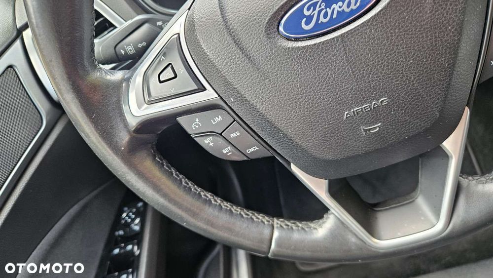 Ford Mondeo - 18