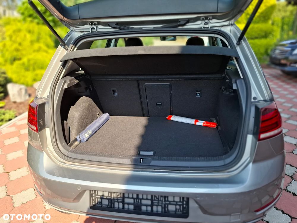 Volkswagen Golf 1.0 TSI BlueMotion Comfortline - 18