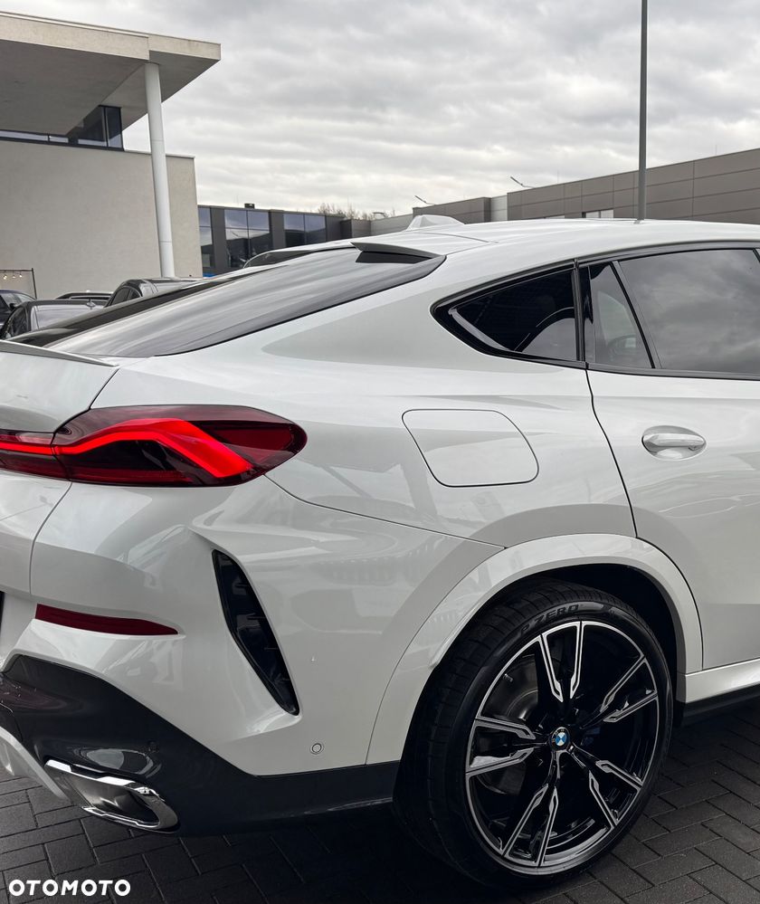 BMW X6M - 4
