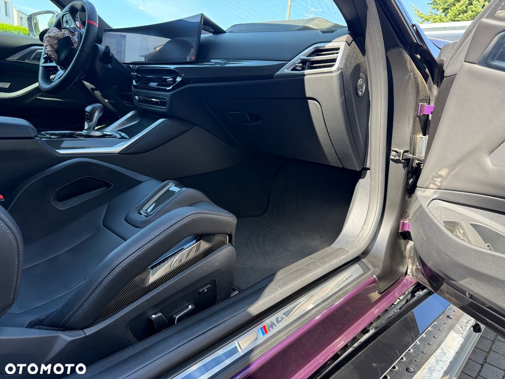 BMW M4 Competition M xDrive - 31