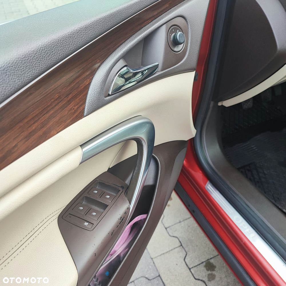 Opel Insignia - 18