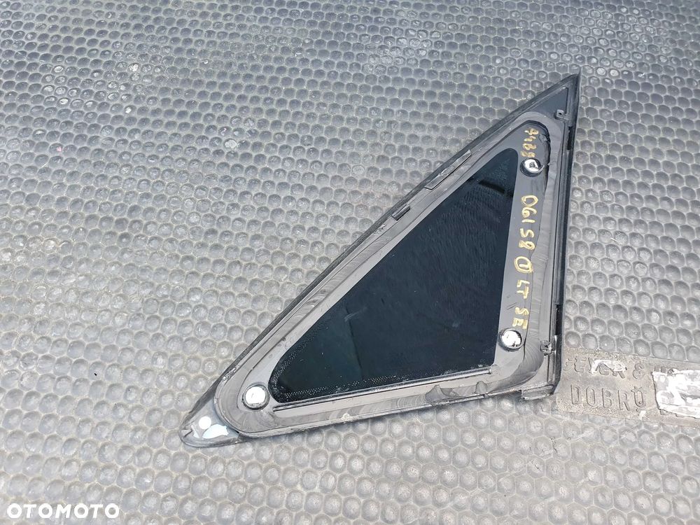 Szyba Karoseryjna Przyciemniona Boczna Błotnik Trojkat LEWA Tyl Tylna Pod Do Chrom Ramki Audi A4 B8 Sedan - 11