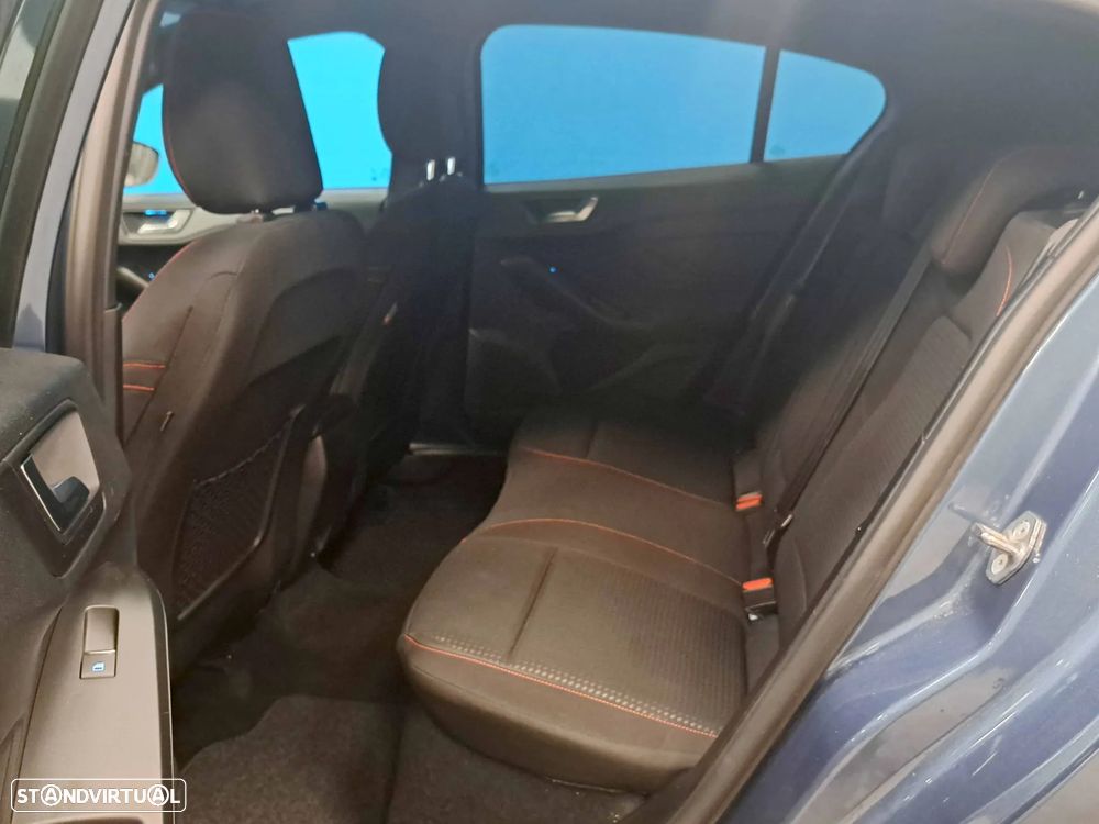 Ford Focus 1.0 EcoBoost MHEV ST-Line Aut. - 13