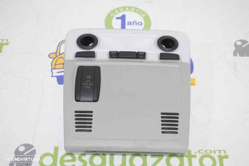 LUZ INTERIOR BMW SERIE 3 BERLINA E90 - 1