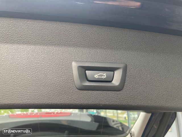 BMW X1 xDrive20d Advantage - 31