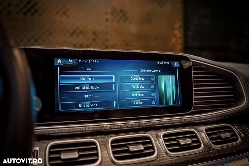 Mercedes-Benz GLE - 33