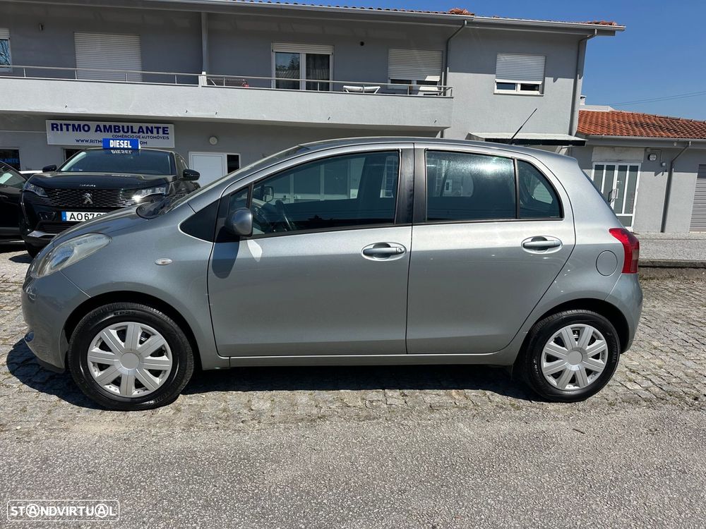 Toyota Yaris 1.0 VVT-i AC - 6