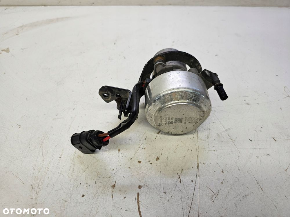 POMPA VACUM AUDI Q3 VW SKODA 1.5 TFSI 5Q0612181 - 2